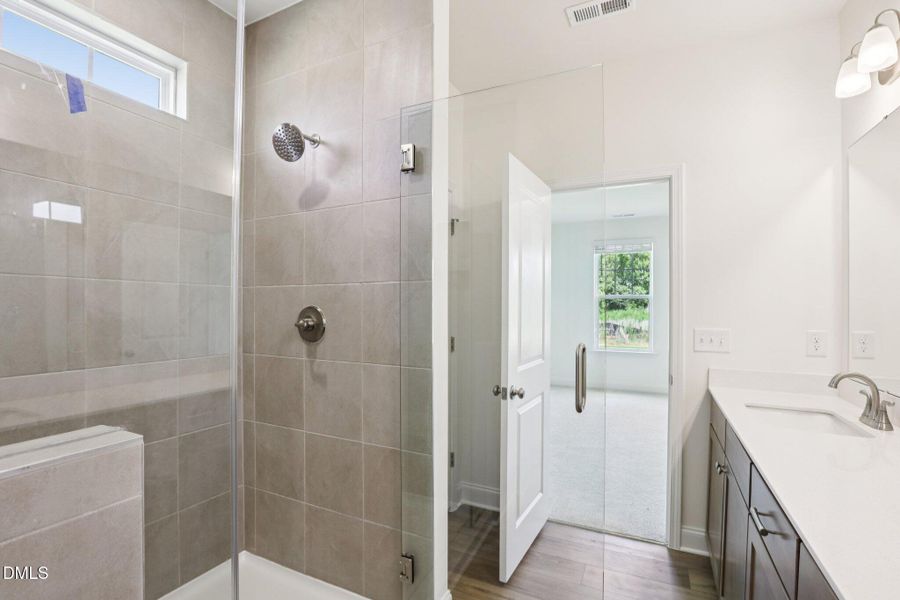 53-web-or-mls-805 Iris Stream Ct-S0807-0