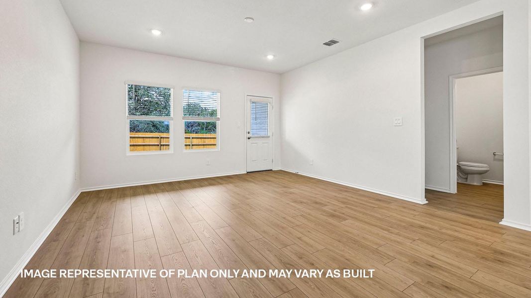 Spacious, unfurnished interior of a new home in Briarwood, Elgin (Image 29).