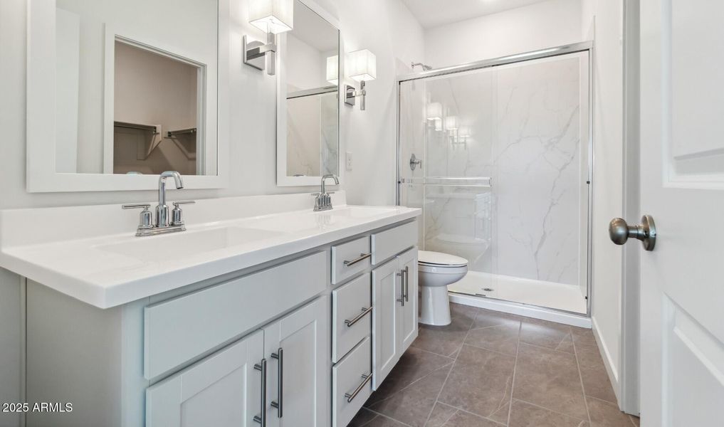 MR Lot #80 Primary Bath (1) (Large)