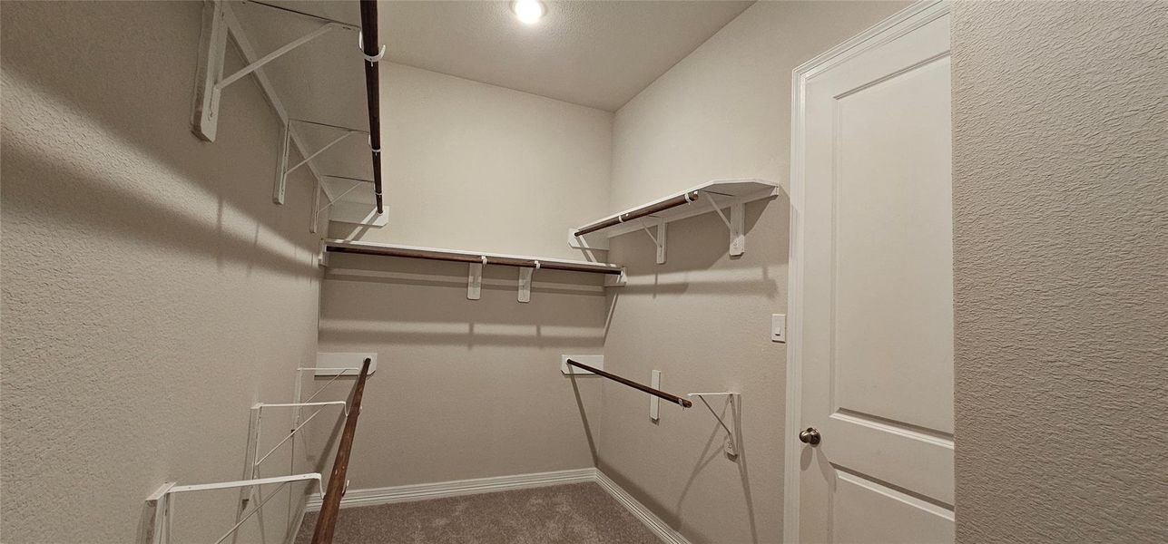 Image 15 of a home in Peacock Isle. Image 15 of a home in Peacock Isle.