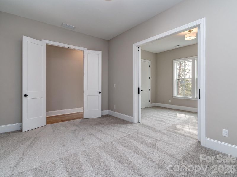 Spacious, unfurnished interior of a new home in , York (Image 34).