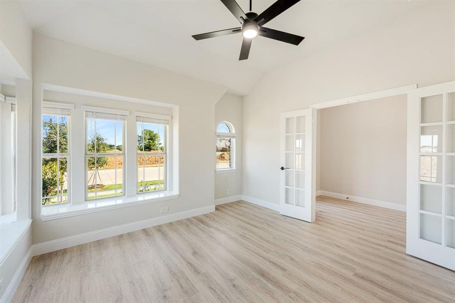 Spacious, unfurnished interior of a new home in Glenwood Meadows, Denton (Image 29). Spacious, unfurnished interior of a new home in Glenwood Meadows, Denton (Image 29).