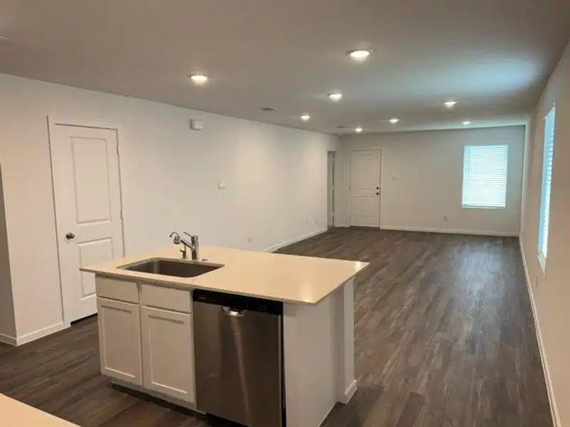 Kitchen to Combo Dining/Family Room Kitchen to Combo Dining/Family Room