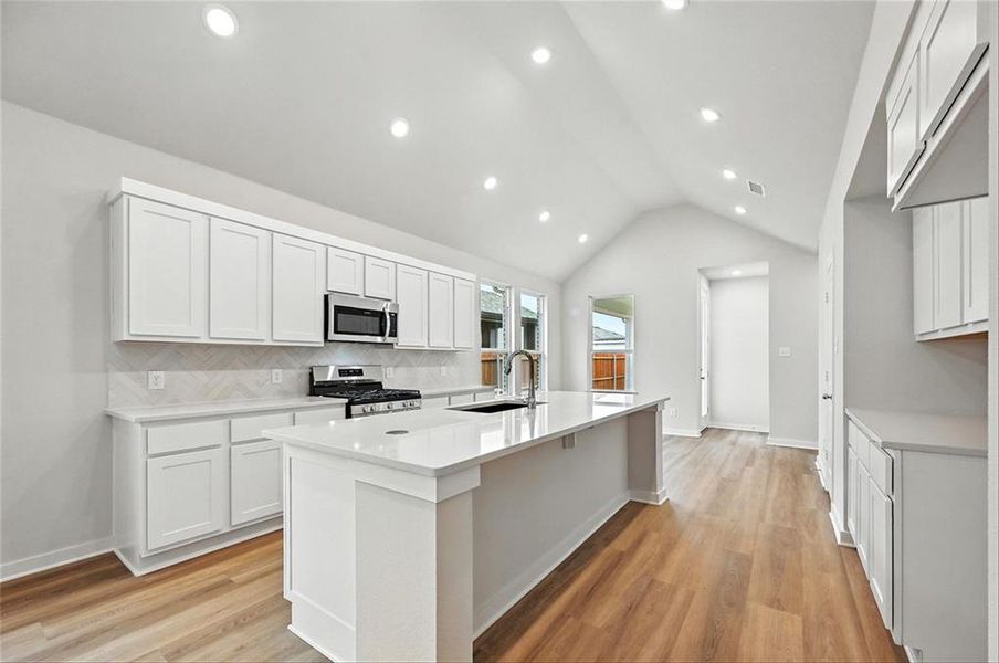 3908BisonLaneMONDTM007 3908BisonLaneMONDTM007