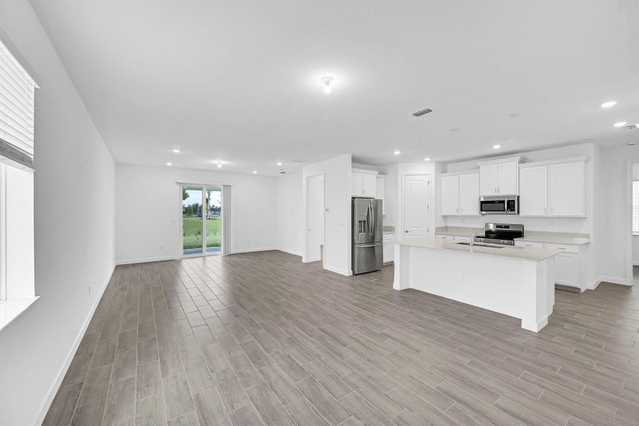 Spacious, unfurnished interior of a new home in Seagrove: The Indies, Fort Pierce (Image 22). Spacious, unfurnished interior of a new home in Seagrove: The Indies, Fort Pierce (Image 22).