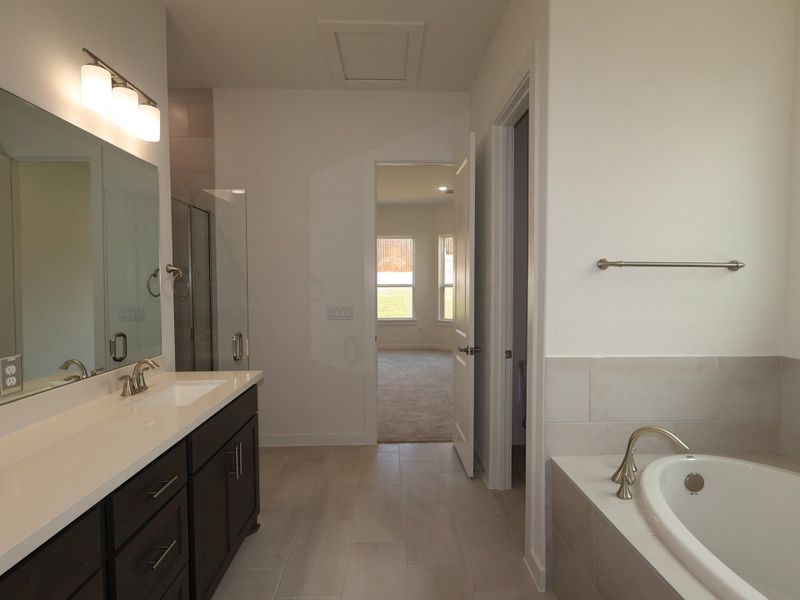 Furnished interior view inside a new home in Edgewood, Leander (Image 8). Furnished interior view inside a new home in Edgewood, Leander (Image 8).