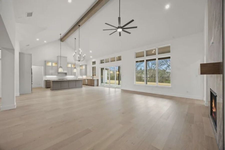 Spacious, unfurnished interior of a new home in Harper Estates, Celina (Image 20).