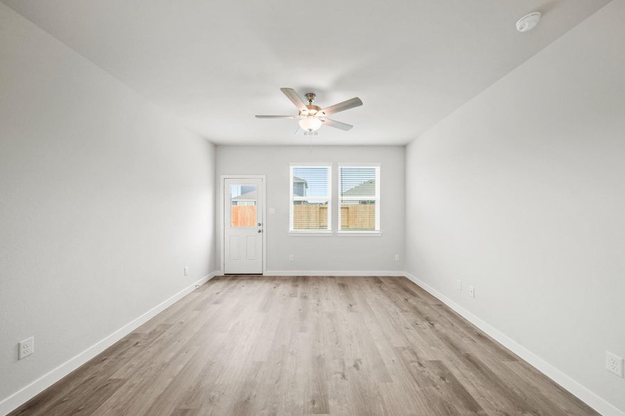 Spacious, unfurnished interior of a new home in Valor Park, Bay City (Image 12). Spacious, unfurnished interior of a new home in Valor Park, Bay City (Image 12).