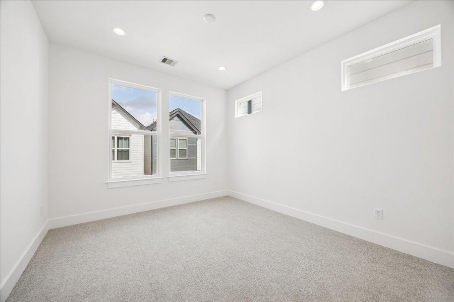 **Not of actual Home** Photos are of on-site model home reflecting finish level & finsihes**