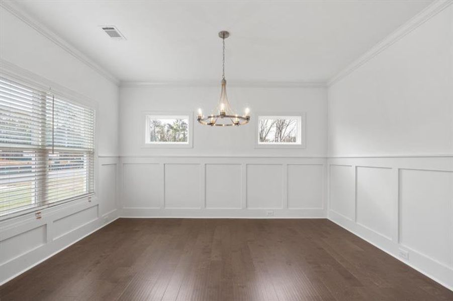 Spacious, unfurnished interior of a new home in , Athens (Image 32).