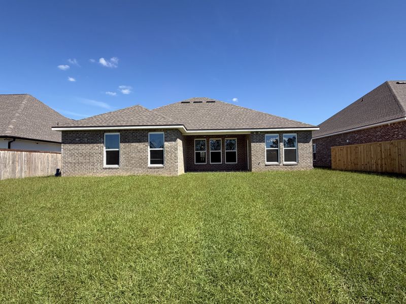 Exterior details and patio area of a home in Natureview, Freeport (Image 3).