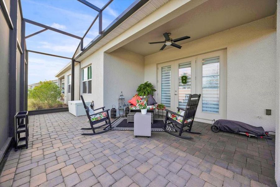 Exterior details and patio area of a home in , Kissimmee (Image 22).