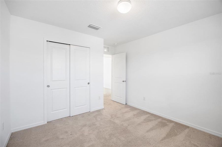 Spacious, unfurnished interior of a new home in , Land O' Lakes (Image 36).