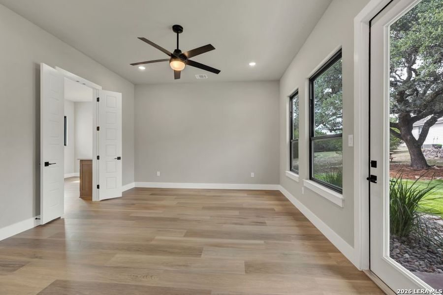 Spacious, unfurnished interior of a new home in , Spring Branch (Image 35). Spacious, unfurnished interior of a new home in , Spring Branch (Image 35).