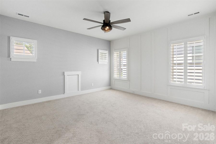 Spacious, unfurnished interior of a new home in , Fort Mill (Image 23).