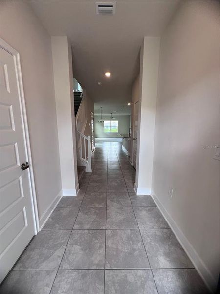 Spacious, unfurnished interior of a new home in , Harmony (Image 5).