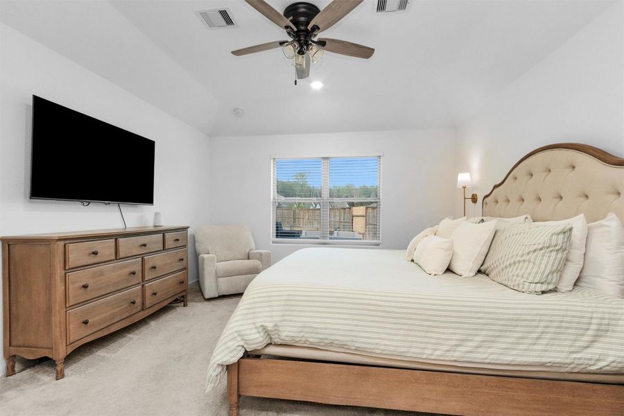 Furnished interior view inside a new home in The Highlands: Richmond and Woodbridge Collections, Porter (Image 32).