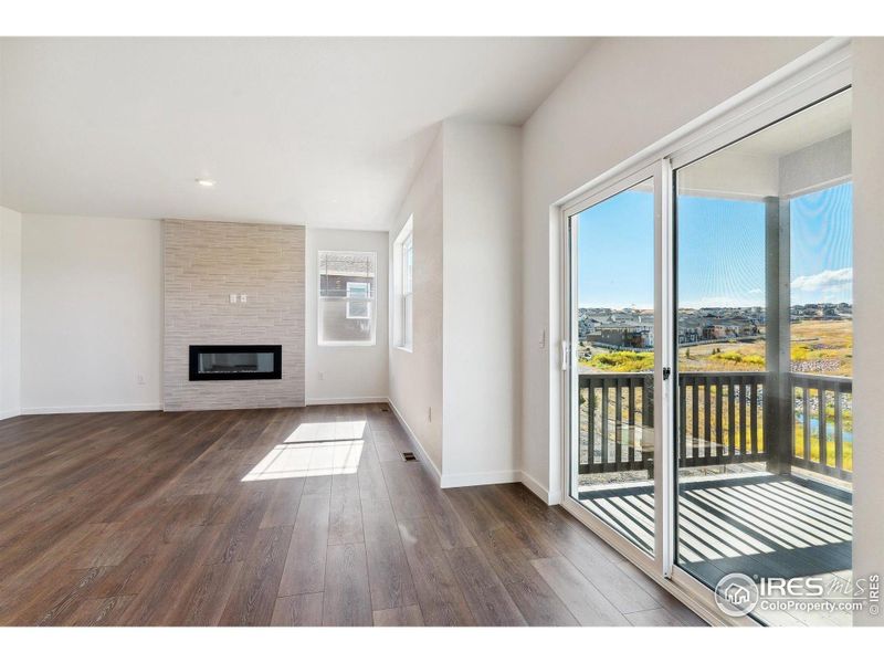 Spacious, unfurnished interior of a new home in Vista Meadows, Fort Lupton (Image 22). Spacious, unfurnished interior of a new home in Vista Meadows, Fort Lupton (Image 22).