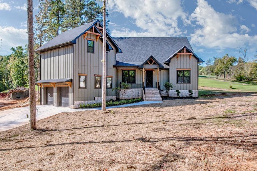 Image 42 of a home in .