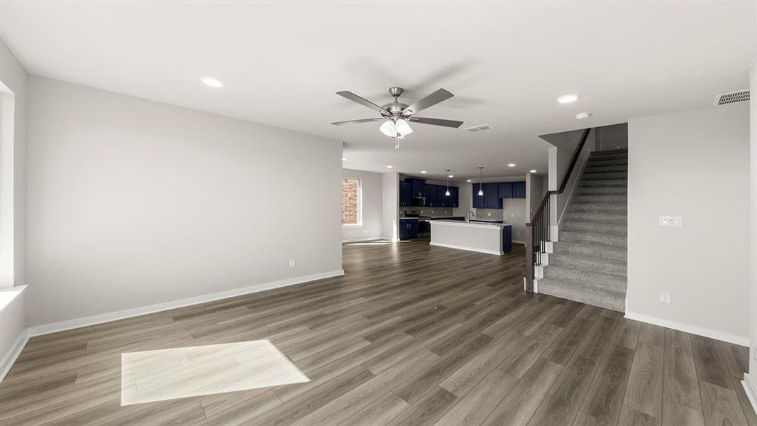 12. 1327 Burgess - Family (2)