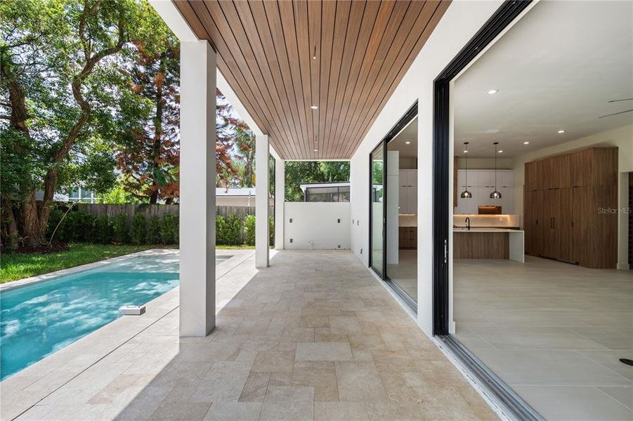 Exterior details and patio area of a home in , Orlando (Image 30).