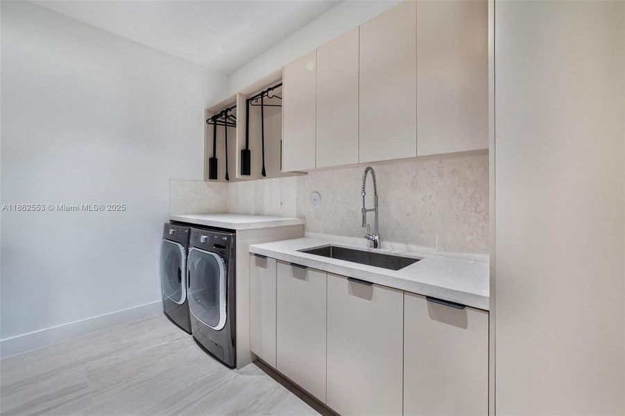 Furnished interior view inside a new home in , Miami (Image 12).