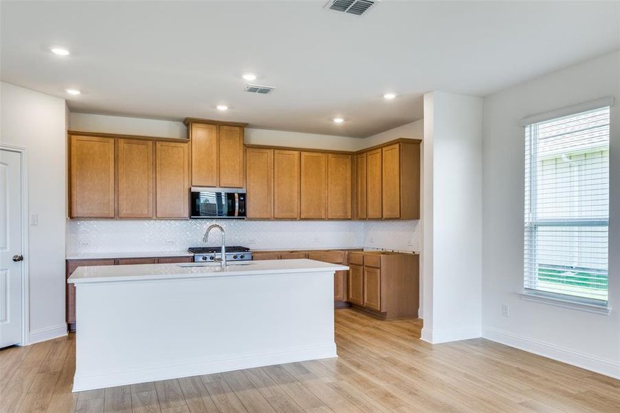 Furnished interior view inside a new home in Sierra Vista at Kelly Ranch, Aledo (Image 6).