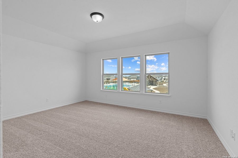 Spacious, unfurnished interior of a new home in Horizon Ridge, San Antonio (Image 27).