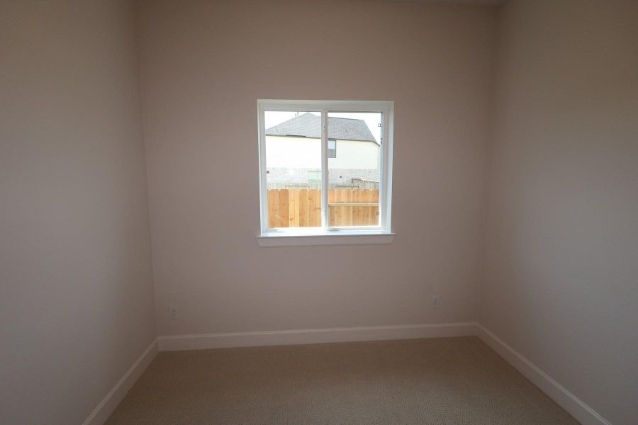 Spacious, unfurnished interior of a new home in Brookewater - Ascent Collection, Rosenberg (Image 3).