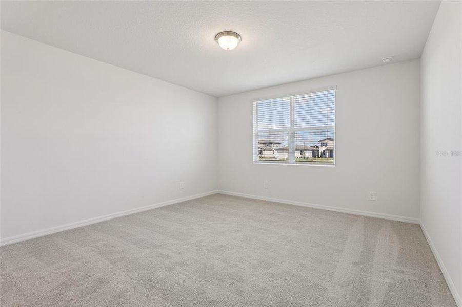 Spacious, unfurnished interior of a new home in The Reserve at Twin Lakes, St. Cloud (Image 32).