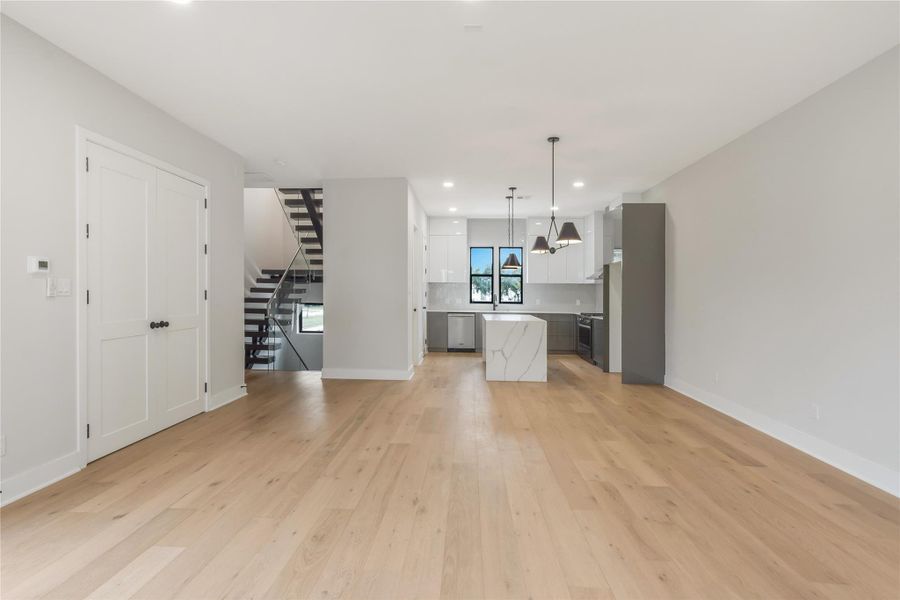 Spacious, unfurnished interior of a new home in , Houston (Image 22).