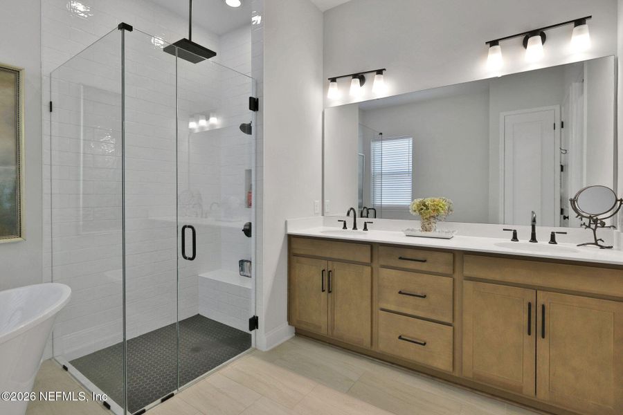 Furnished interior view inside a new home in Settler's Landing at Nocatee, Ponte Vedra (Image 66).