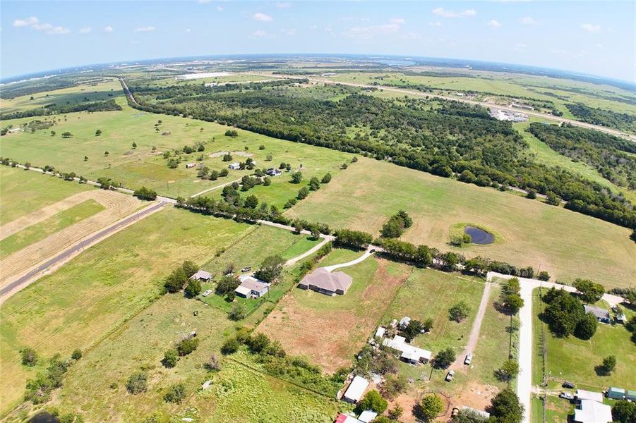 Image 32 of a home in . Image 32 of a home in .