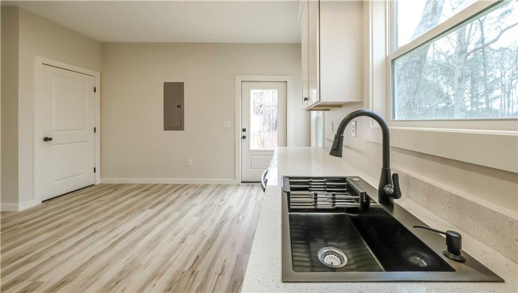 Close-up of interior finishes inside a home in , Carrollton (Image 11).