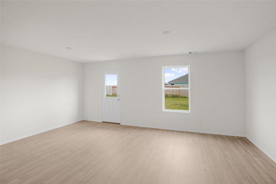 Spacious, unfurnished interior of a new home in , Cleveland (Image 14).