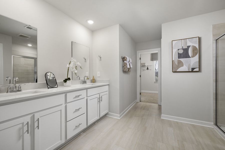 Welcome to the Dakota model at The Farm at Wells Creek - Signature Collection. Welcome to the Dakota model at The Farm at Wells Creek - Signature Collection.