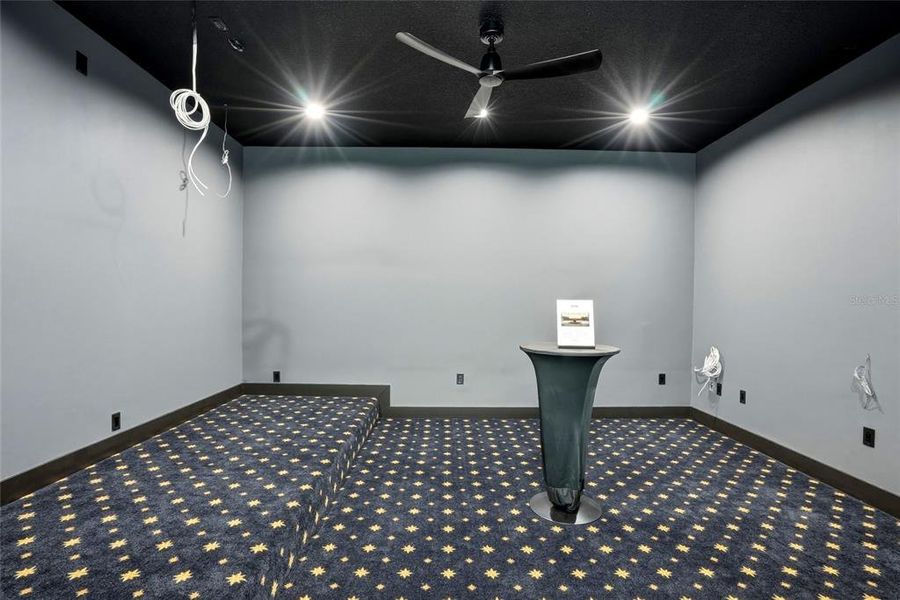 Spacious, unfurnished interior of a new home in , Madeira Beach (Image 23).