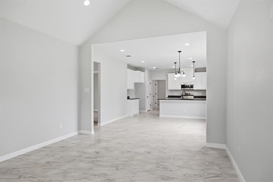 Spacious, unfurnished interior of a new home in , Cleburne (Image 13). Spacious, unfurnished interior of a new home in , Cleburne (Image 13).
