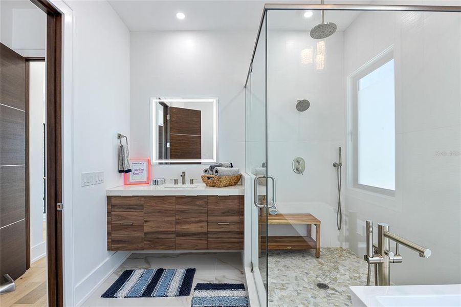 Furnished interior view inside a new home in , St. Petersburg (Image 30).