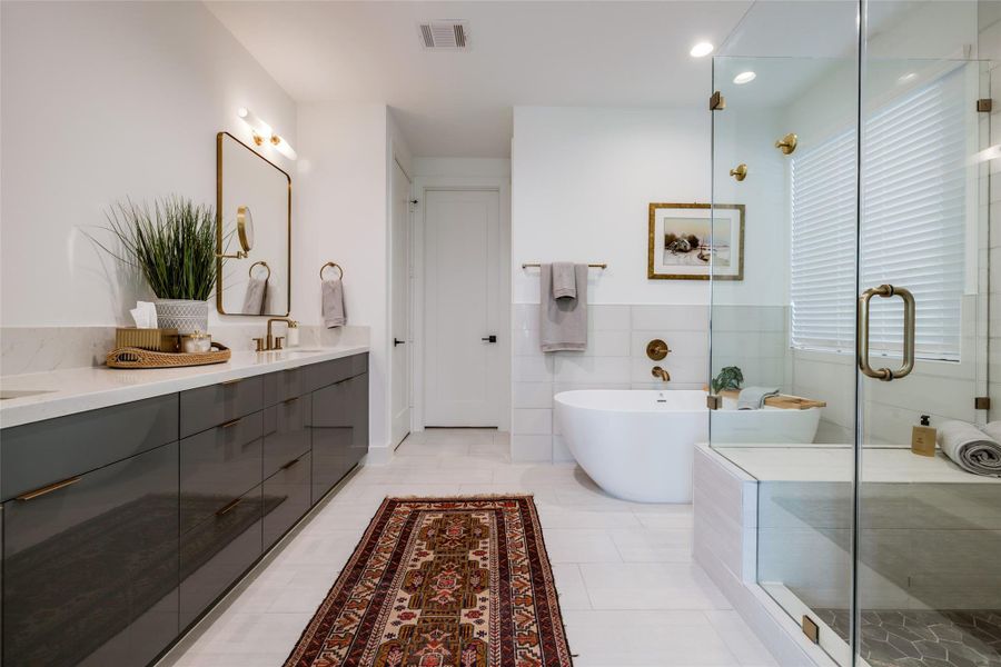 Furnished interior view inside a new home in , Houston (Image 33).