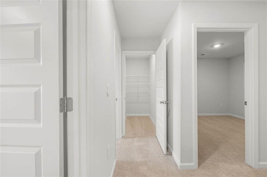 Spacious, unfurnished interior of a new home in Echo Glen, Stockbridge (Image 16).