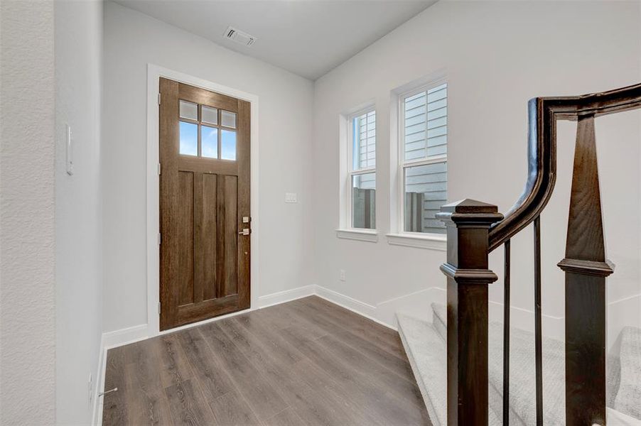 Spacious, unfurnished interior of a new home in The Retreat at Harvest, Argyle (Image 18).