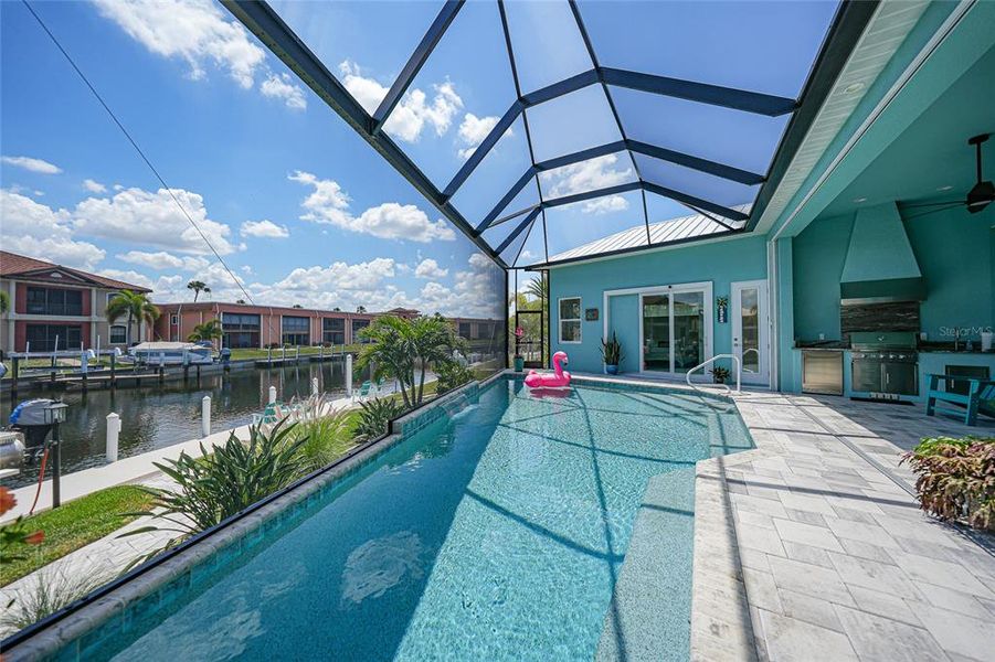 Exterior details and patio area of a home in , Punta Gorda (Image 4).