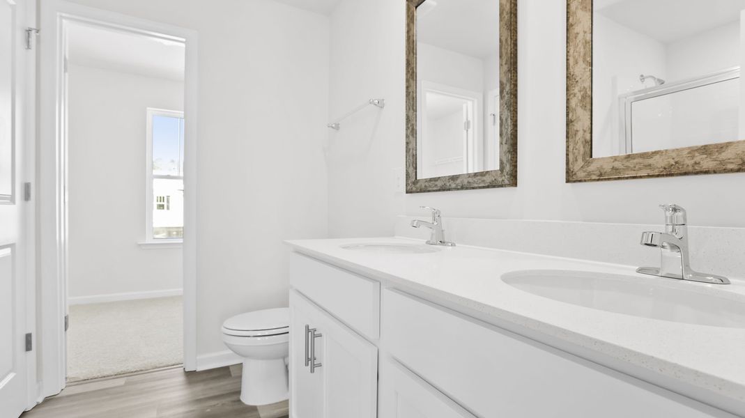 Furnished interior view inside a new home in Cloverdale Hills, Piedmont (Image 10).