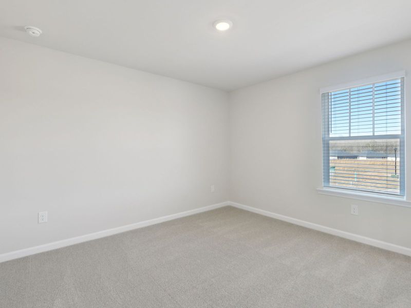 Spacious, unfurnished interior of a new home in Preserve at Mountain Creek, Pendergrass (Image 18).
