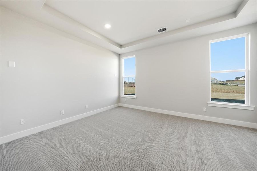 Spacious, unfurnished interior of a new home in , Prosper (Image 19).
