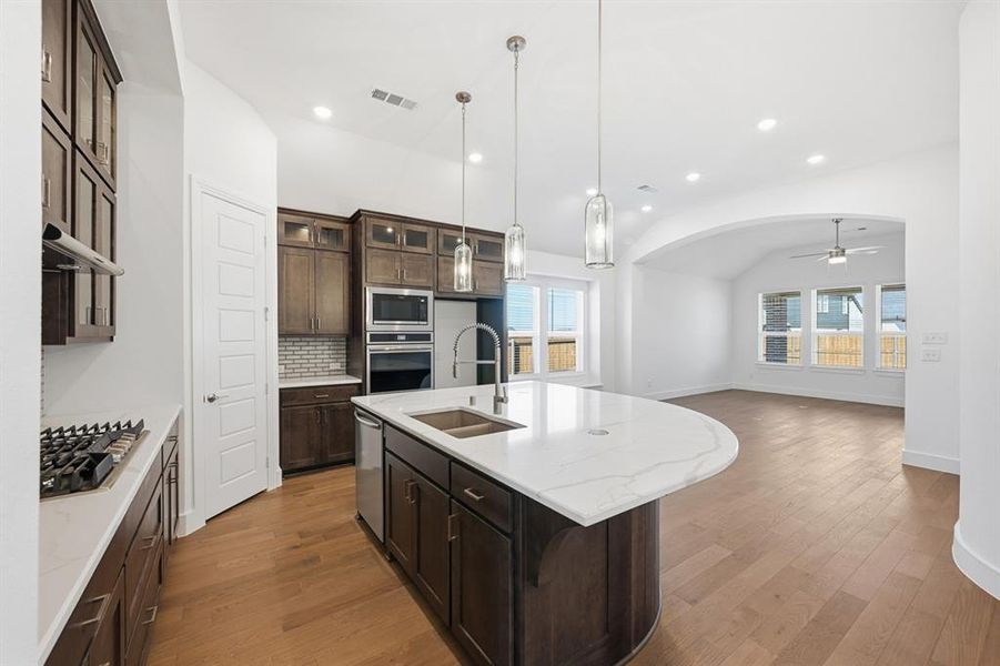 Furnished interior view inside a new home in Sandbrock Ranch, Aubrey (Image 11). Furnished interior view inside a new home in Sandbrock Ranch, Aubrey (Image 11).