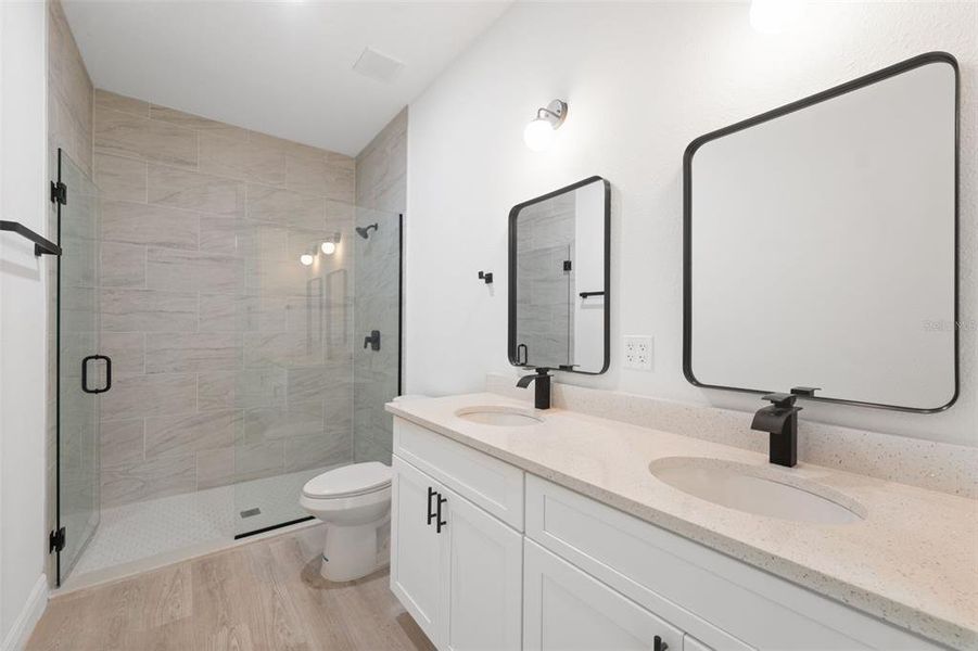 Furnished interior view inside a new home in , Ocala (Image 9).