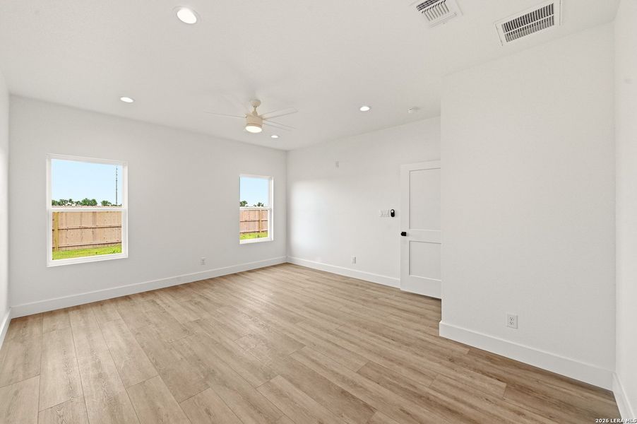 Spacious, unfurnished interior of a new home in , Hondo (Image 18). Spacious, unfurnished interior of a new home in , Hondo (Image 18).