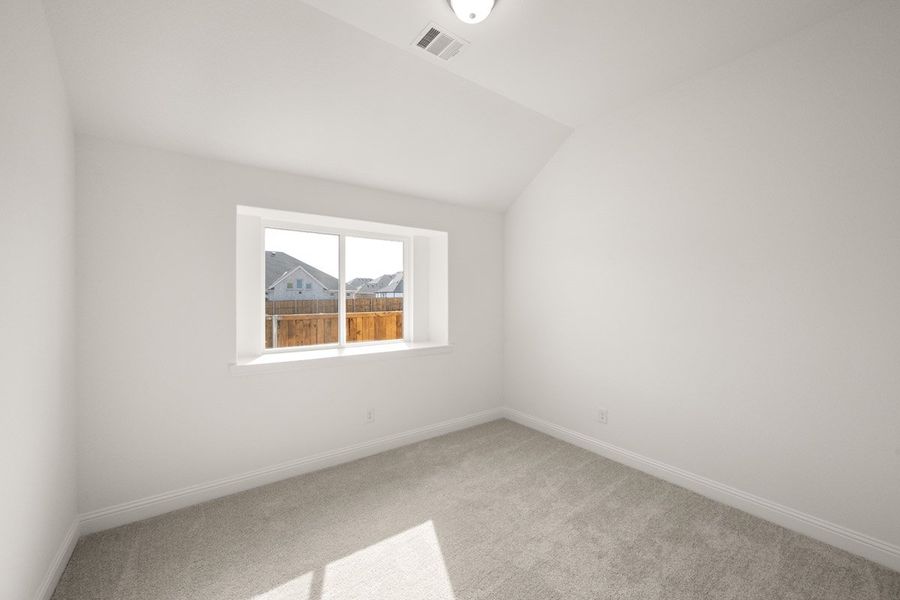 Representative unfurnished interior of a home built from the Sandstone II by Pacesetter Homes in Timberbrook, Justin (Image 26).